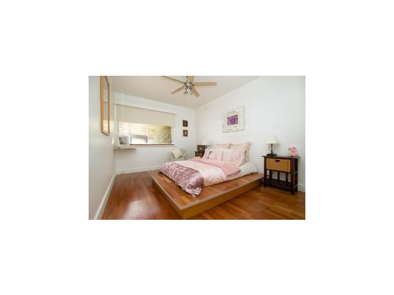 1/3 Lennox Street, Moonee Ponds VIC 3039