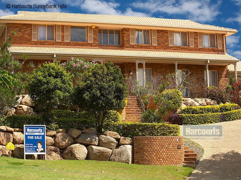 5 Janie Close, Sinnamon Park QLD 4073