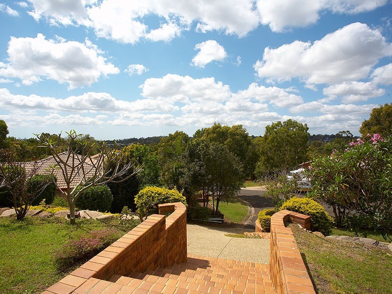 5 Janie Close, Sinnamon Park QLD 4073