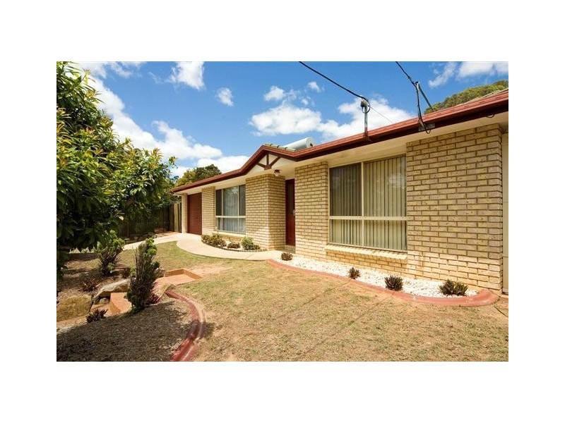 22 Federation Drive, Hillcrest QLD 4118