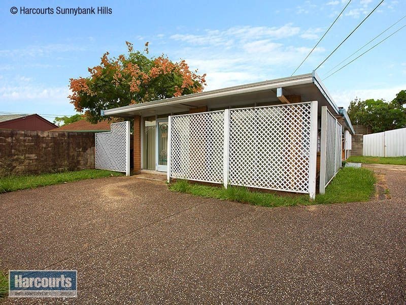 1 Benaud St, Macgregor QLD 4109