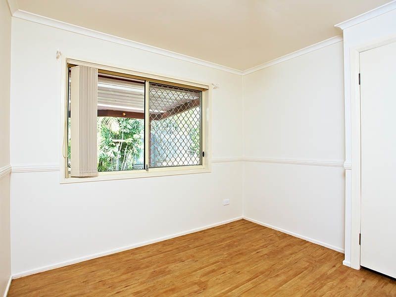 22 Federation Drive, Hillcrest QLD 4118