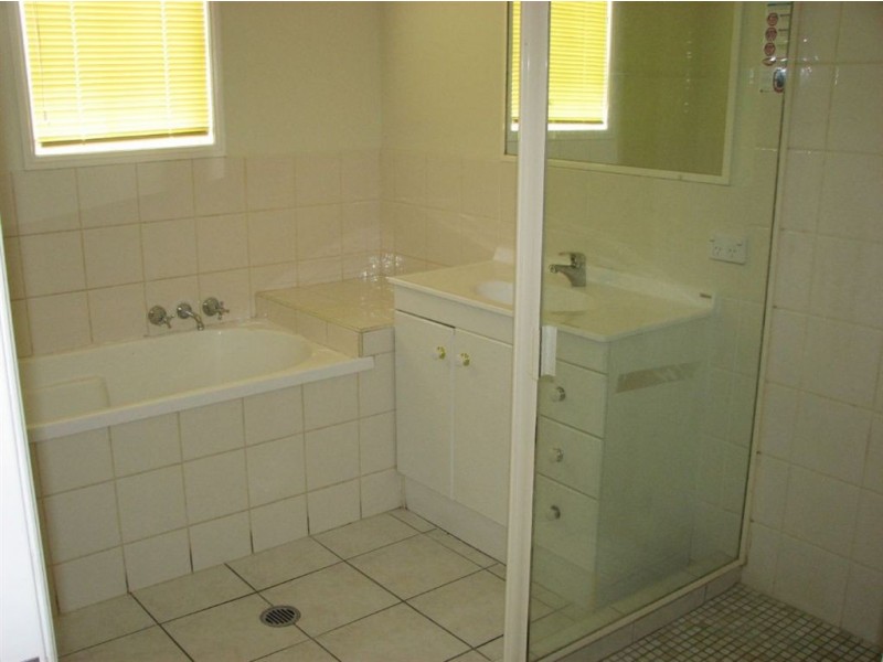 1416 Beenleigh Road, Kuraby QLD 4112