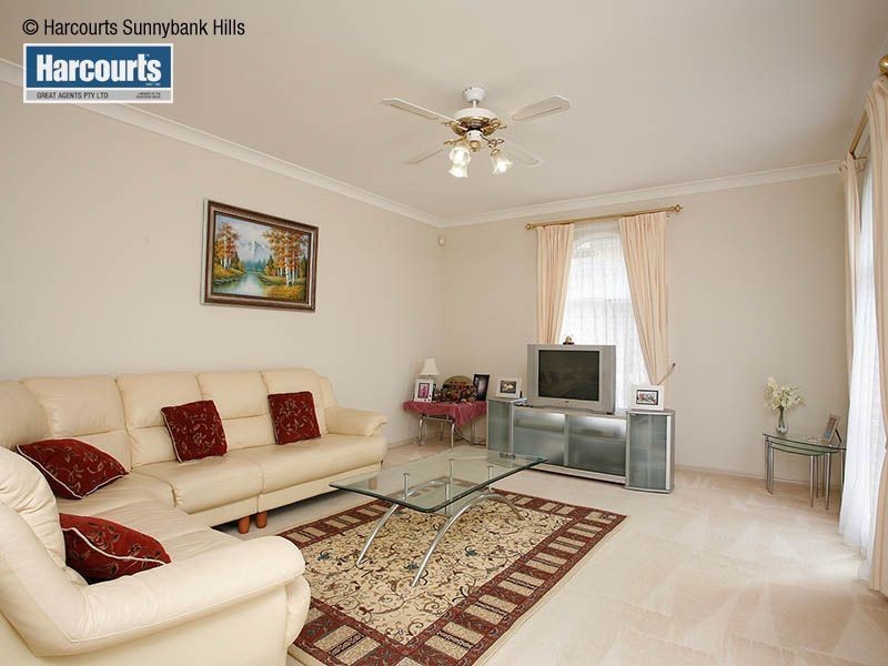 Stretton QLD 4116