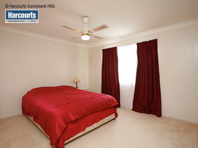 Stretton QLD 4116