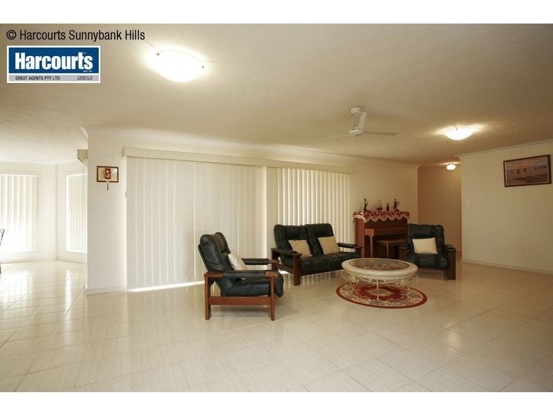 6 Pennant Place, Calamvale QLD 4116