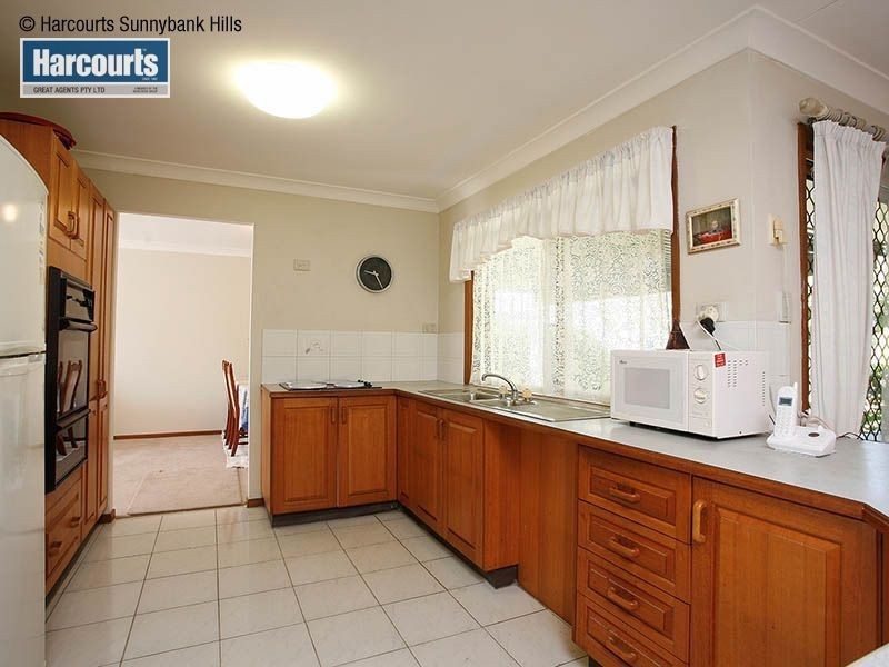 59 Edenlea Drive, Meadowbrook QLD 4131
