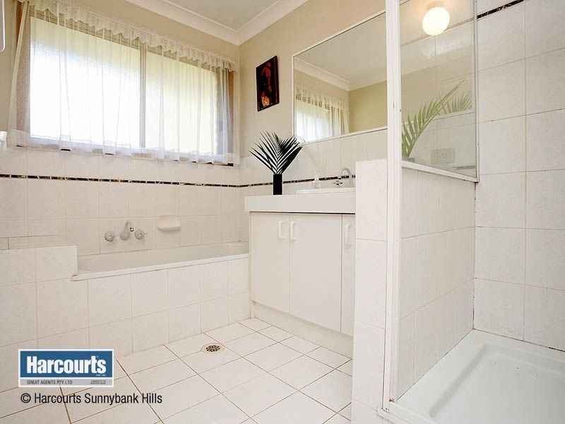 59 Edenlea Drive, Meadowbrook QLD 4131