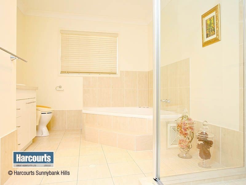139 White Cedar Circuit, Stretton QLD 4116