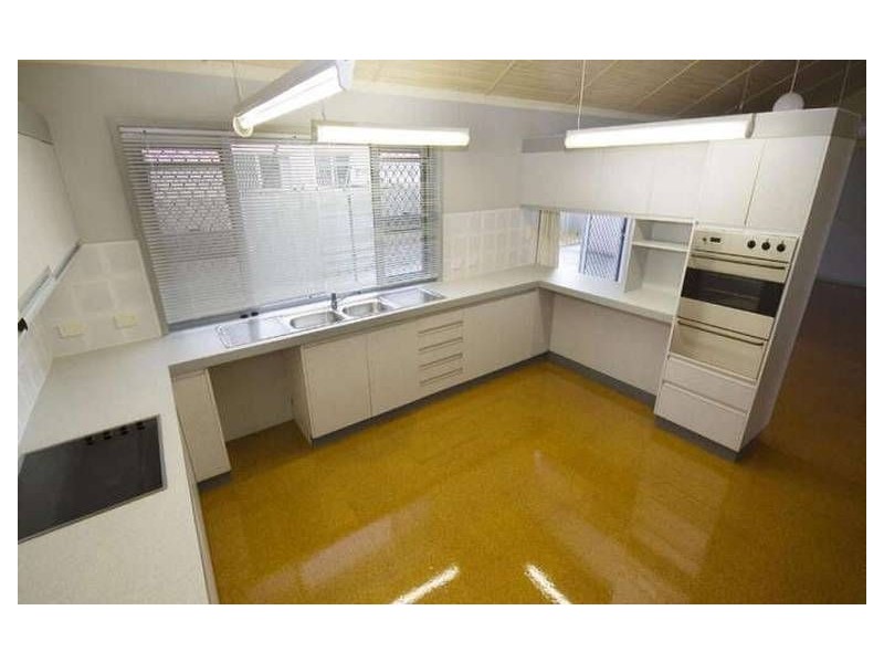 5 Charles Place, Runcorn QLD 4113