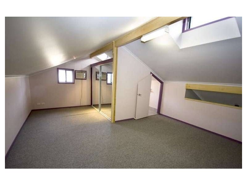 5 Charles Place, Runcorn QLD 4113