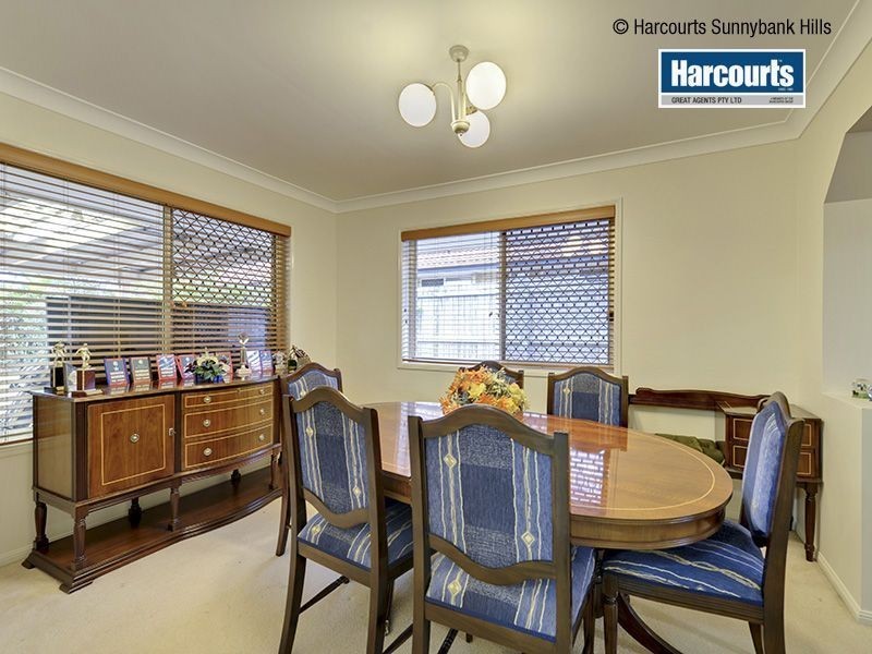 1 Yorkshire Place, Stretton QLD 4116