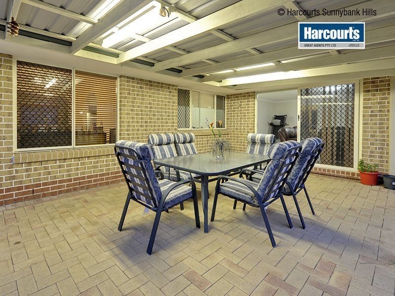 1 Yorkshire Place, Stretton QLD 4116