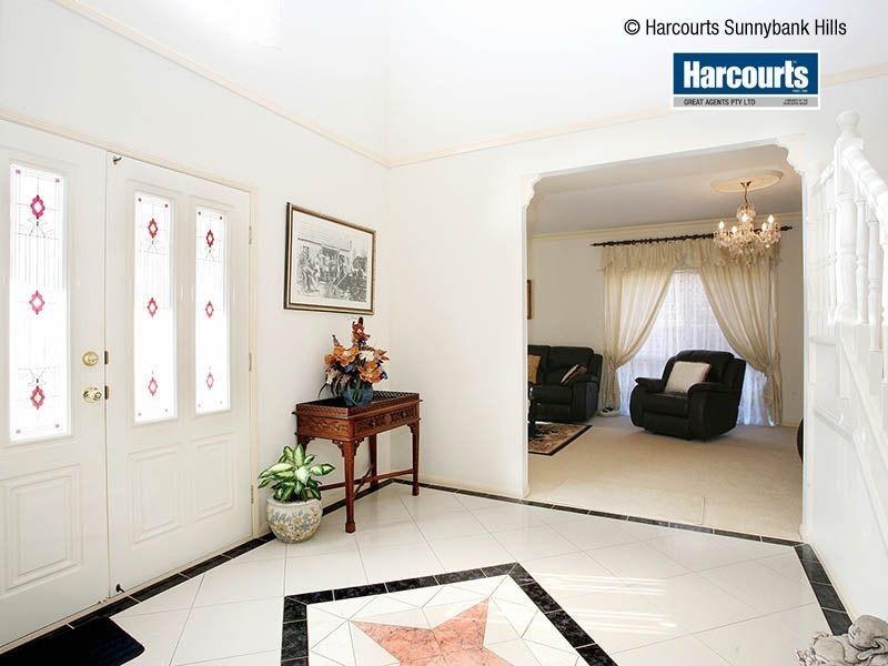 8 Adios Close, Sunnybank Hills QLD 4109