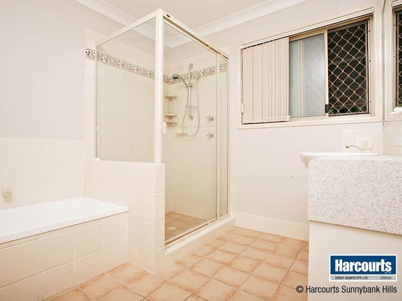 50 Paddington Crescent, Stretton QLD 4116