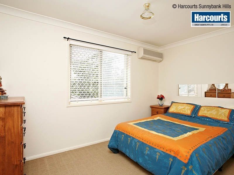 80 Lancaster Circuit, Stretton QLD 4116