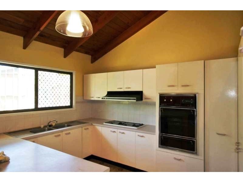 156 Lynne Grove Avenue, Corinda QLD 4075