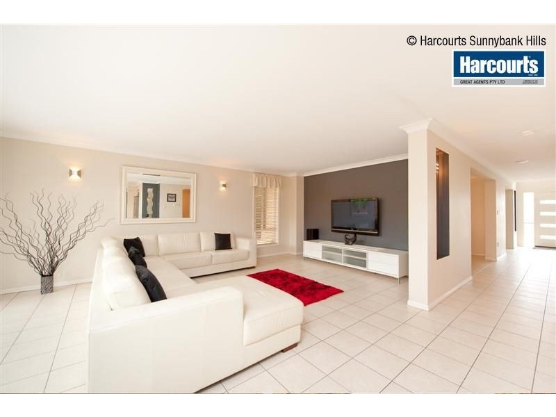 48 Murramarang Drive, Parkinson QLD 4115