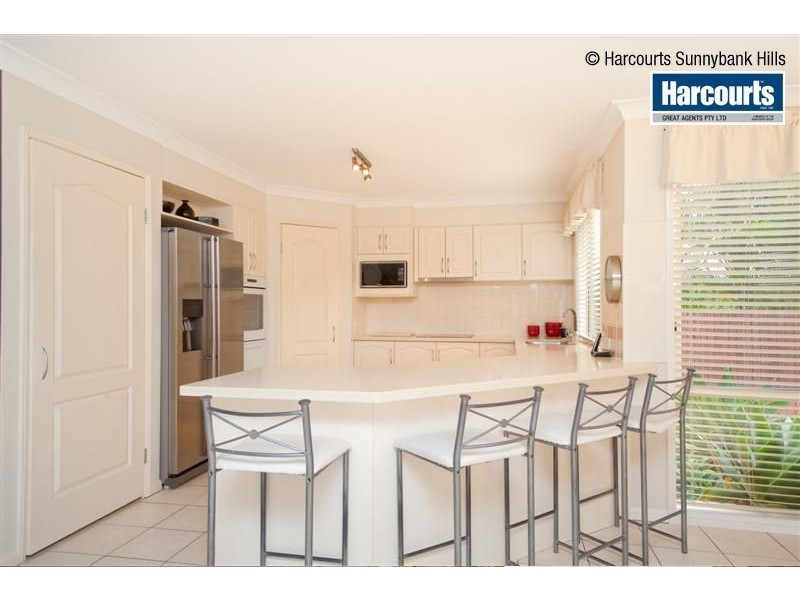 48 Murramarang Drive, Parkinson QLD 4115