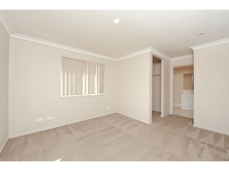 1 Tuckeroo Place, Sunnybank Hills QLD 4109