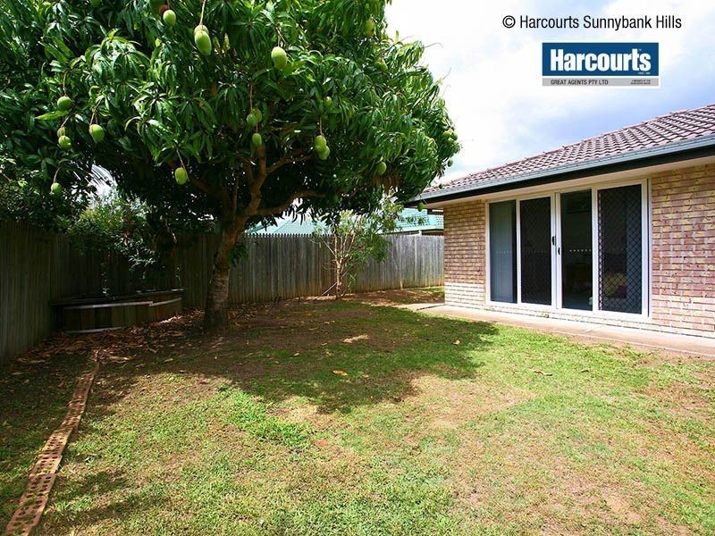 4 Kleber Place, Meadowbrook QLD 4131