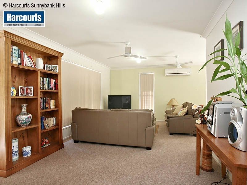 8 Murphy Street, Calamvale QLD 4116