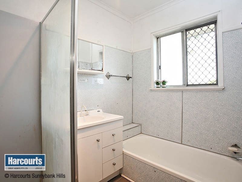 42 Louise Street, Underwood QLD 4119