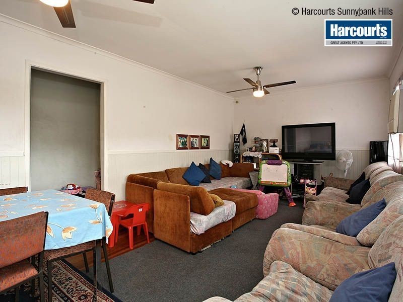 156 Compton Road, Woodridge QLD 4114