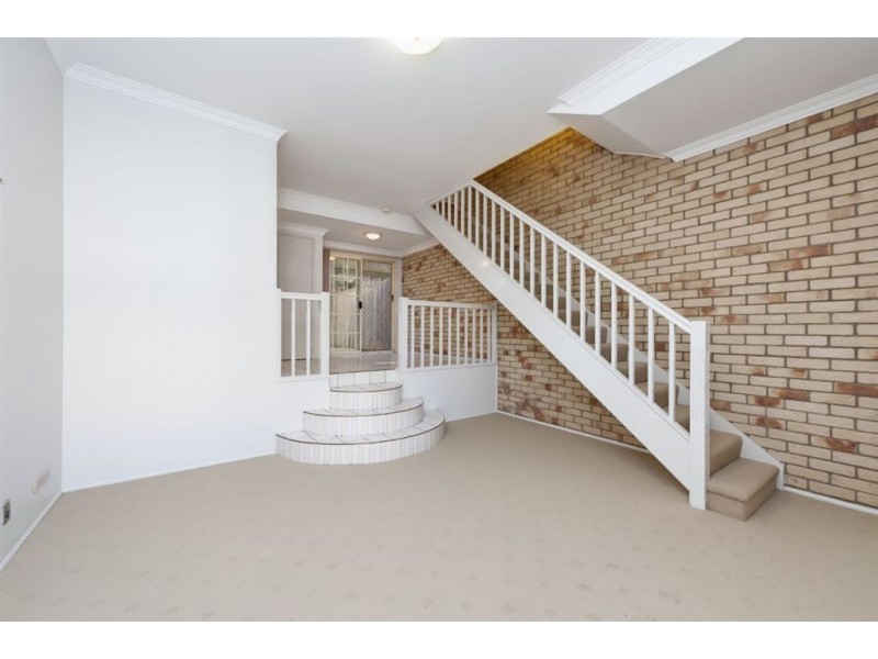 9/1162 Cavendish Road, Mount Gravatt East QLD 4122