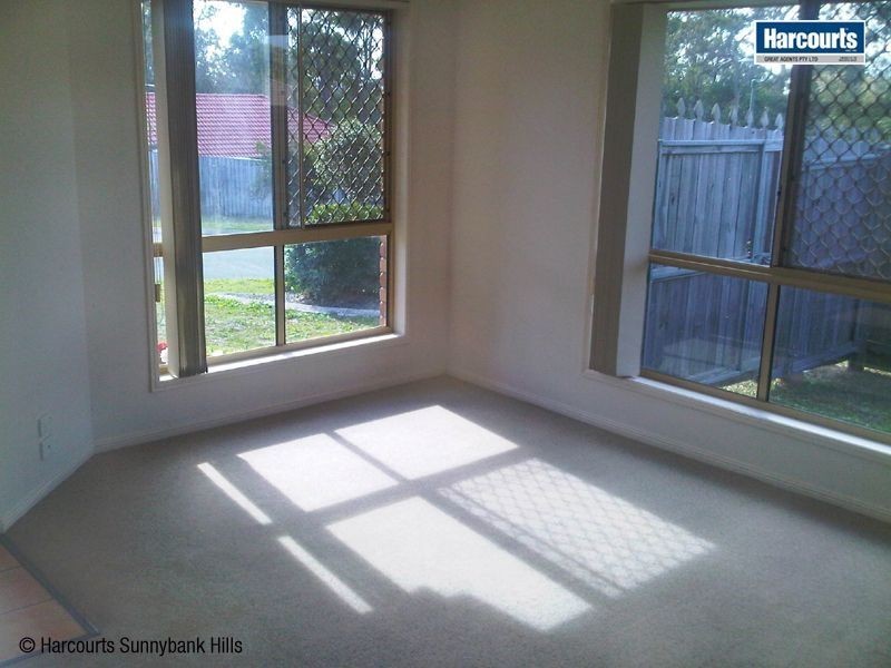 19 Picot Crescent, Runcorn QLD 4113