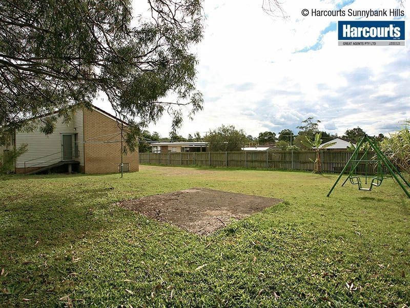 33 Horton Street, Kingston QLD 4114