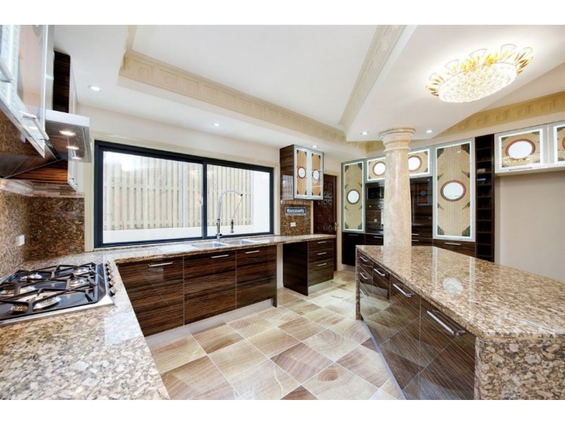 15 Beechwood Close, Stretton QLD 4116