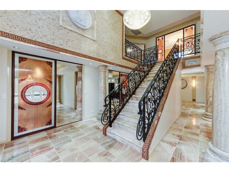 15 Beechwood Close, Stretton QLD 4116