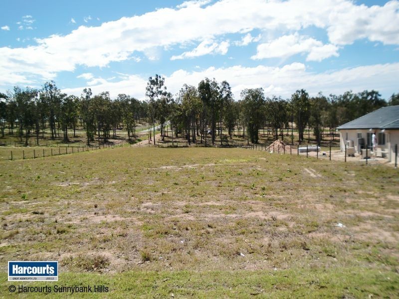 24-26 Heysen Road, New Beith QLD 4124