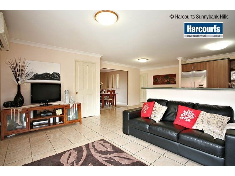 39 Cottonwood Crescent, Calamvale QLD 4116