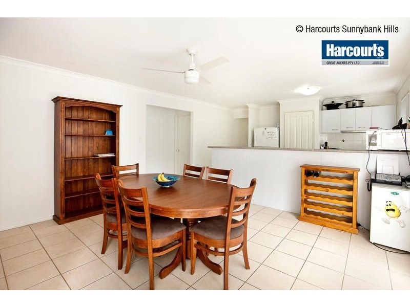 64 Watarrka Drive, Parkinson QLD 4115