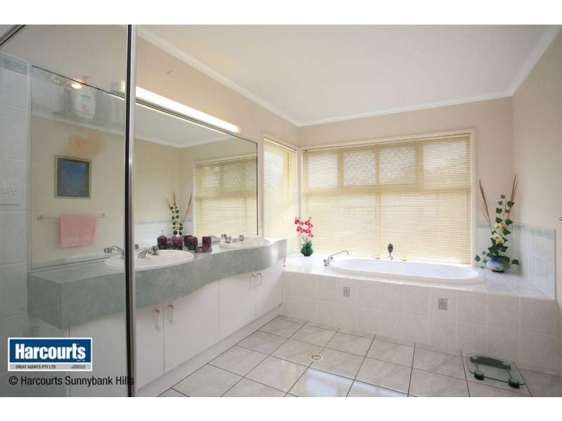 25 Kensington Way, Sunnybank Hills QLD 4109