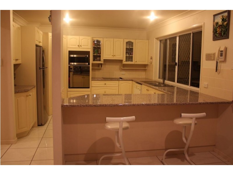 20 Cedar Place, Stretton QLD 4116