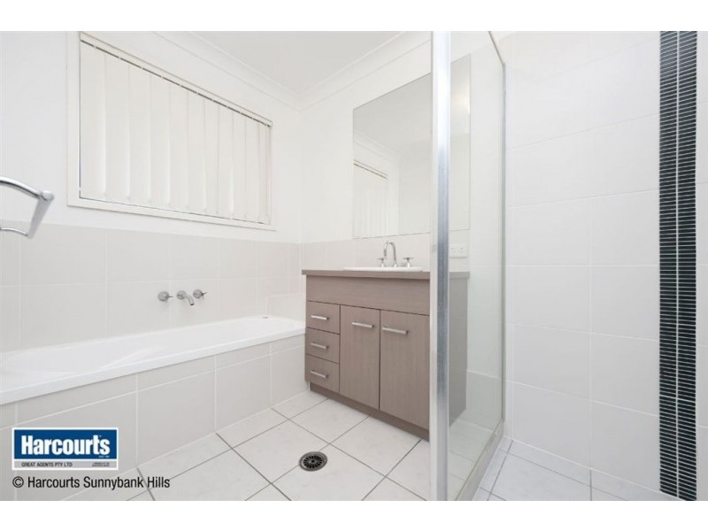 11 Budawang Street, Parkinson QLD 4115