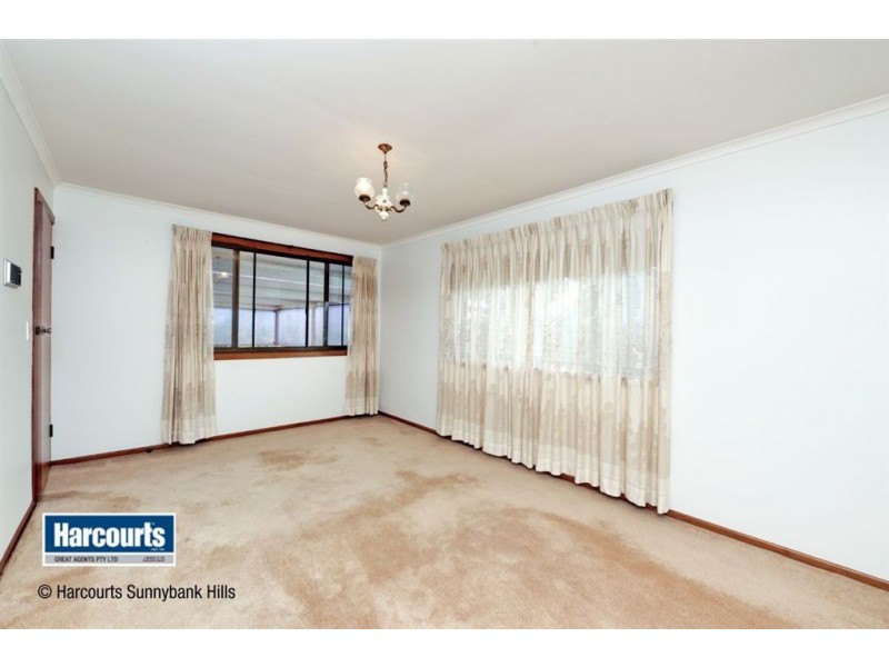 82 Davrod Street, Robertson QLD 4109