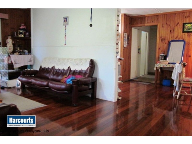 105 Nyleta Street, Coopers Plains QLD 4108