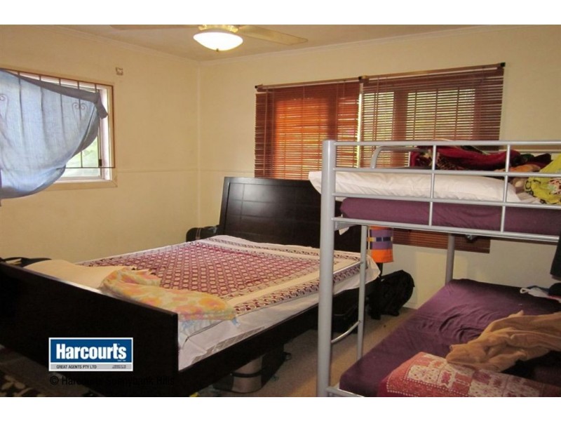 105 Nyleta Street, Coopers Plains QLD 4108