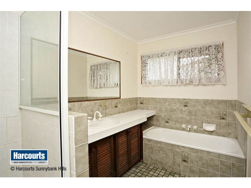 27 Lynelle Street, Sunnybank Hills QLD 4109