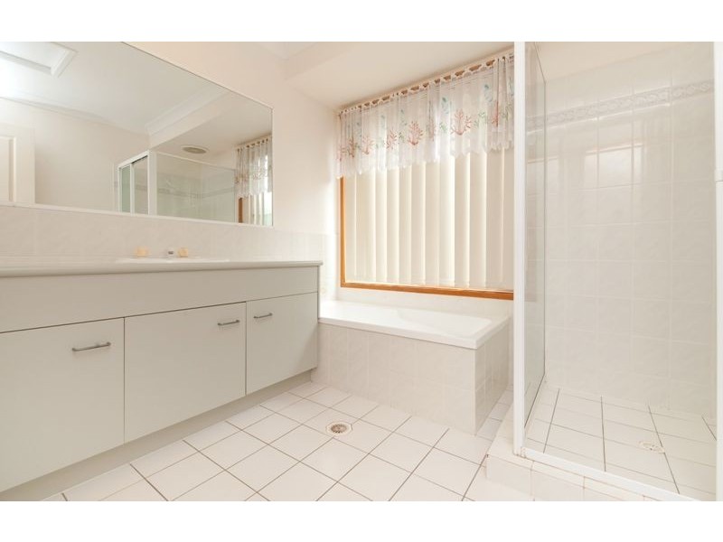 57 Golden Avenue, Calamvale QLD 4116