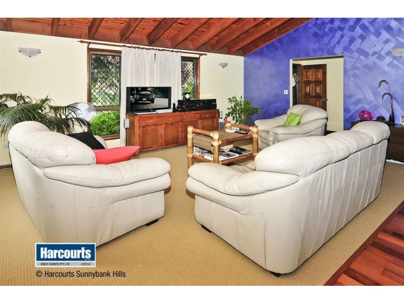 19 Snowberry Street, Sunnybank Hills QLD 4109