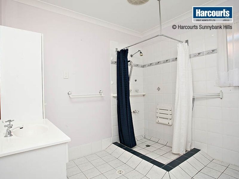 59 Robinson Crescent, Runcorn QLD 4113