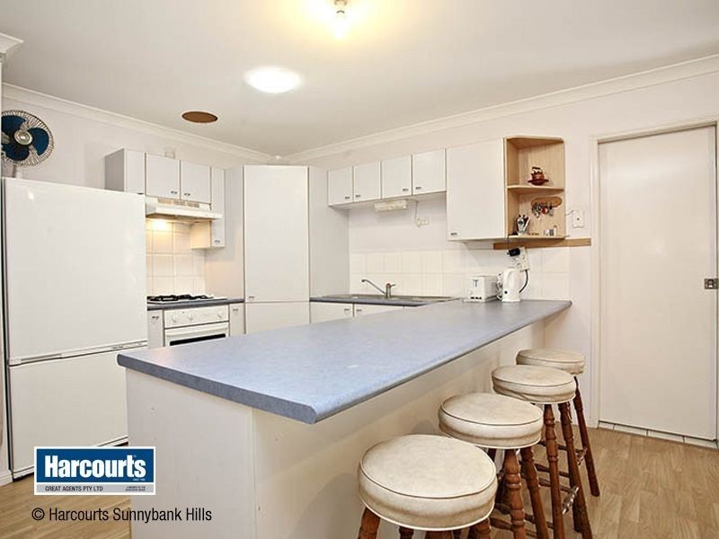 59 Robinson Crescent, Runcorn QLD 4113