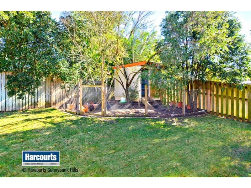 9 Azalea Crescent, Calamvale QLD 4116