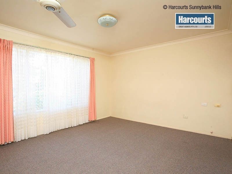 7 Cornell Street, Robertson QLD 4109