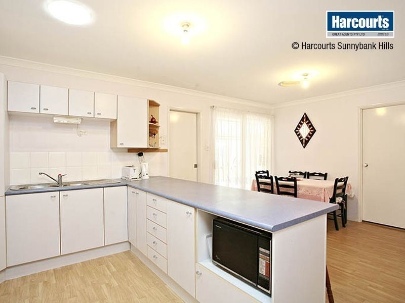 59 Robinson Crescent, Runcorn QLD 4113